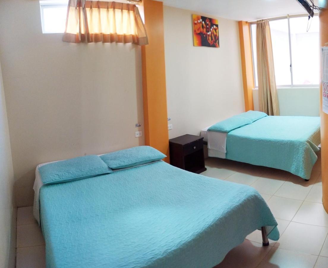 Hostal Bryana Inn Banos Экстерьер фото