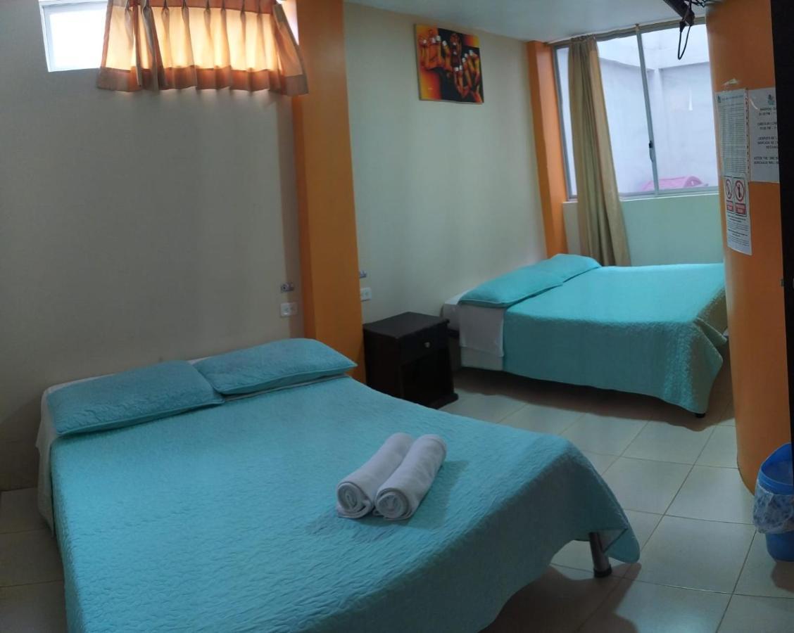 Hostal Bryana Inn Banos Экстерьер фото